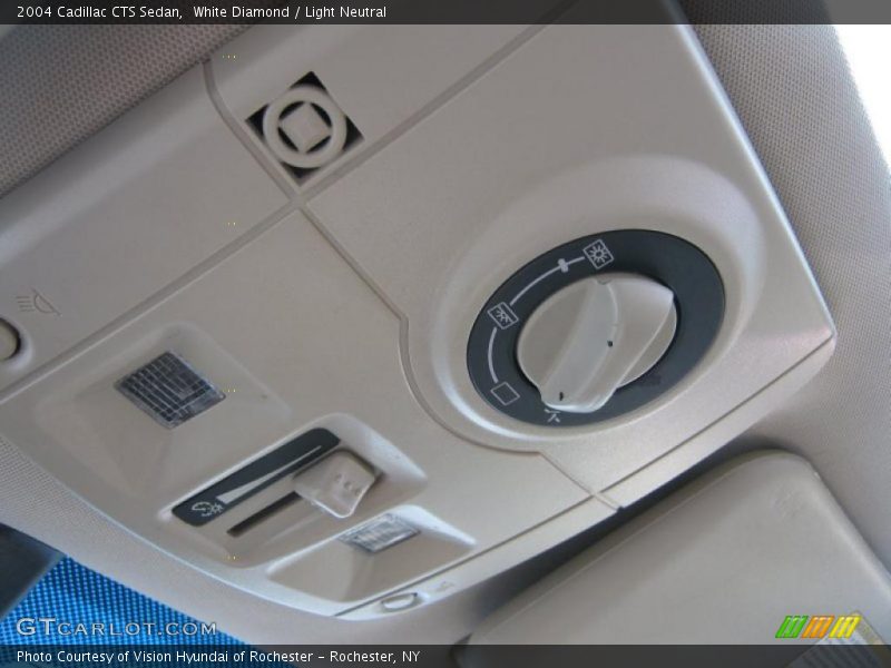 White Diamond / Light Neutral 2004 Cadillac CTS Sedan