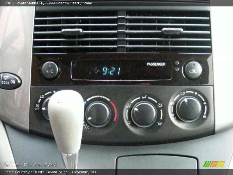Silver Shadow Pearl / Stone 2008 Toyota Sienna LE