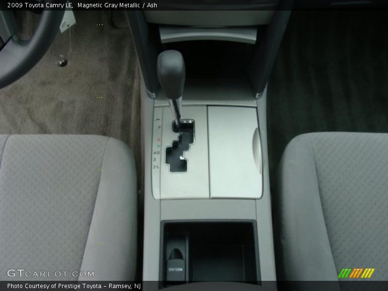 Magnetic Gray Metallic / Ash 2009 Toyota Camry LE