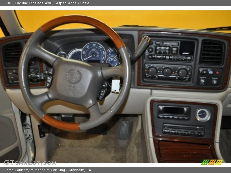 Aspen White / Shale 2002 Cadillac Escalade AWD
