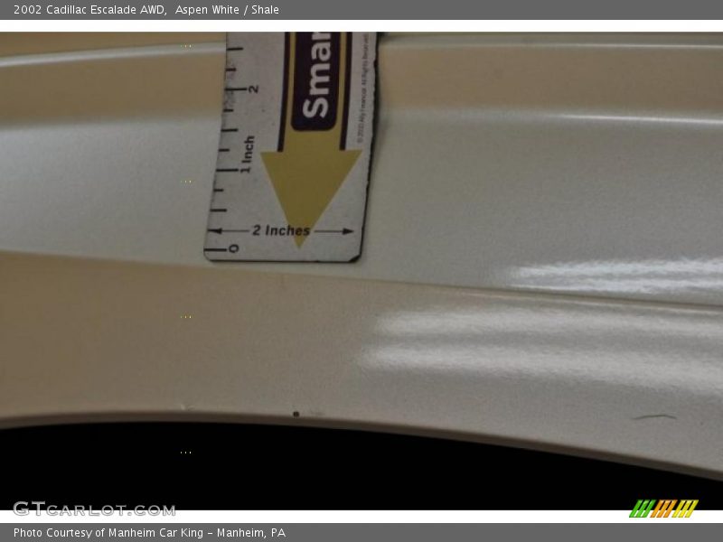 Aspen White / Shale 2002 Cadillac Escalade AWD