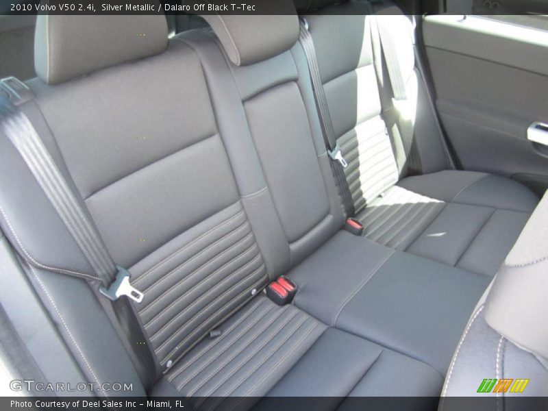 Silver Metallic / Dalaro Off Black T-Tec 2010 Volvo V50 2.4i
