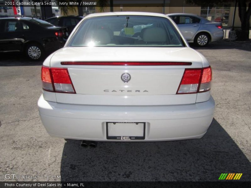 Ivory White / Neutral 2001 Cadillac Catera Sedan