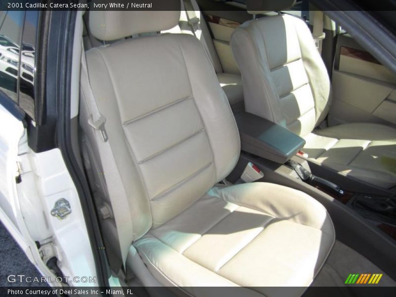  2001 Catera Sedan Neutral Interior