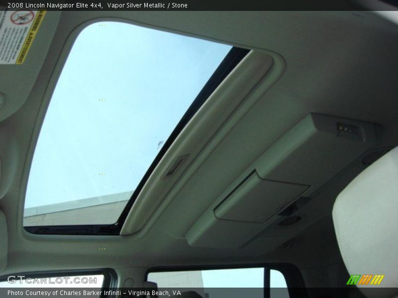 Vapor Silver Metallic / Stone 2008 Lincoln Navigator Elite 4x4