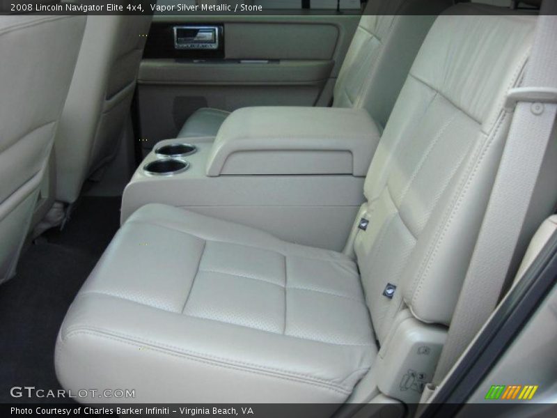 Vapor Silver Metallic / Stone 2008 Lincoln Navigator Elite 4x4