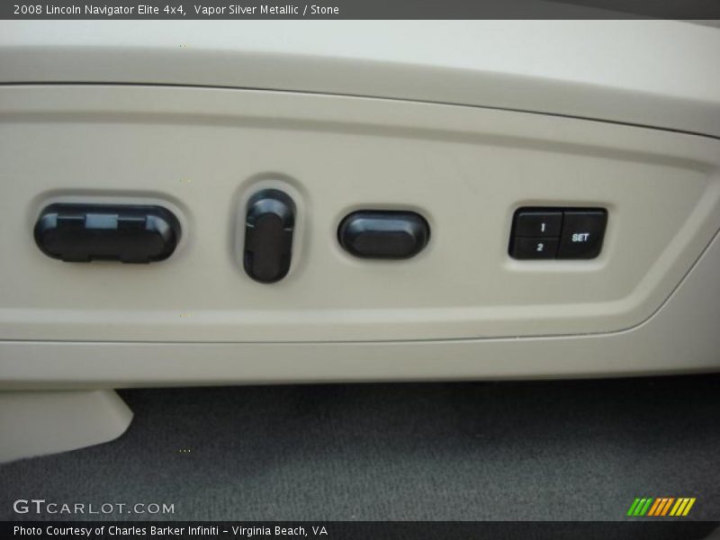 Vapor Silver Metallic / Stone 2008 Lincoln Navigator Elite 4x4