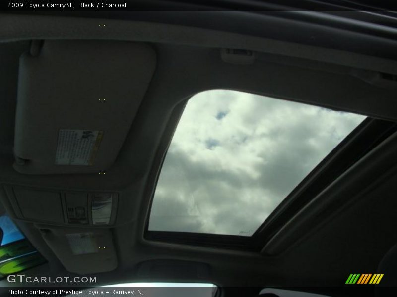 Black / Charcoal 2009 Toyota Camry SE