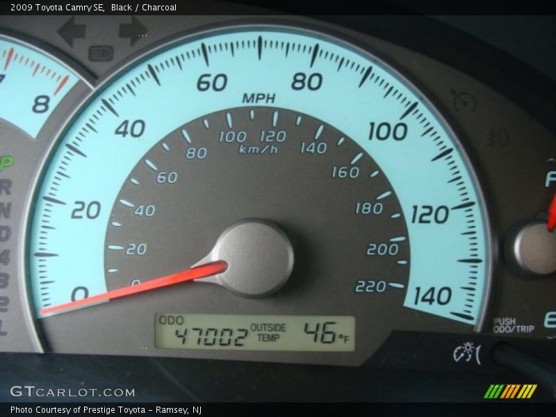 Black / Charcoal 2009 Toyota Camry SE