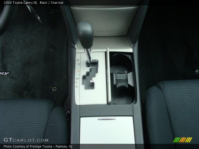 Black / Charcoal 2009 Toyota Camry SE