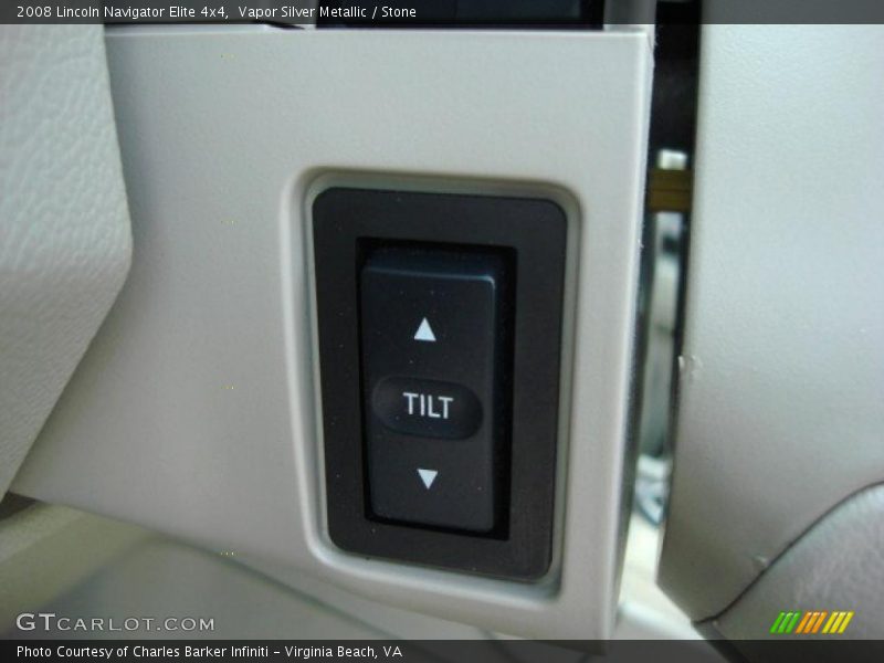 Vapor Silver Metallic / Stone 2008 Lincoln Navigator Elite 4x4