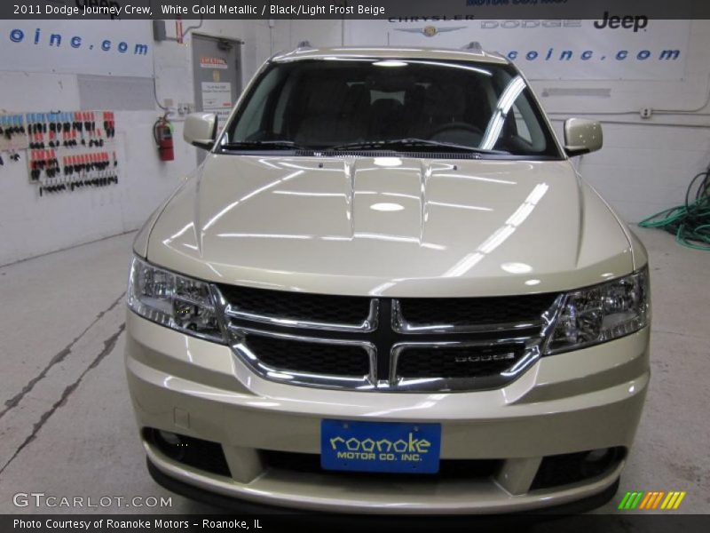 White Gold Metallic / Black/Light Frost Beige 2011 Dodge Journey Crew