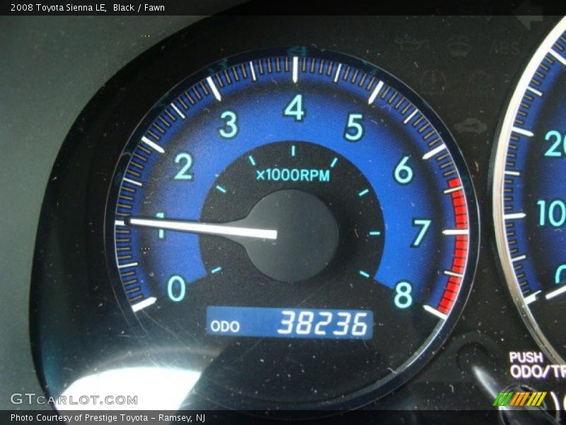 Black / Fawn 2008 Toyota Sienna LE