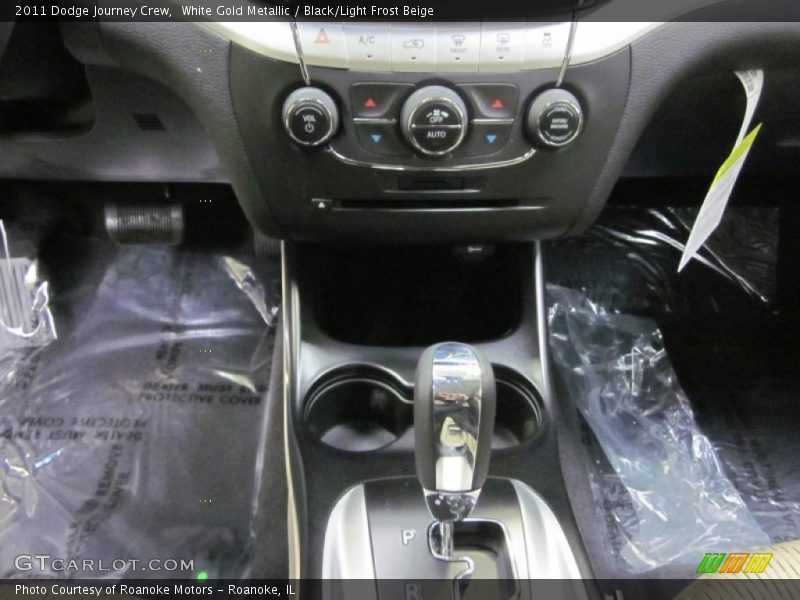 White Gold Metallic / Black/Light Frost Beige 2011 Dodge Journey Crew