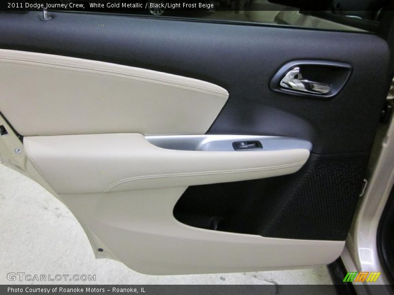 White Gold Metallic / Black/Light Frost Beige 2011 Dodge Journey Crew