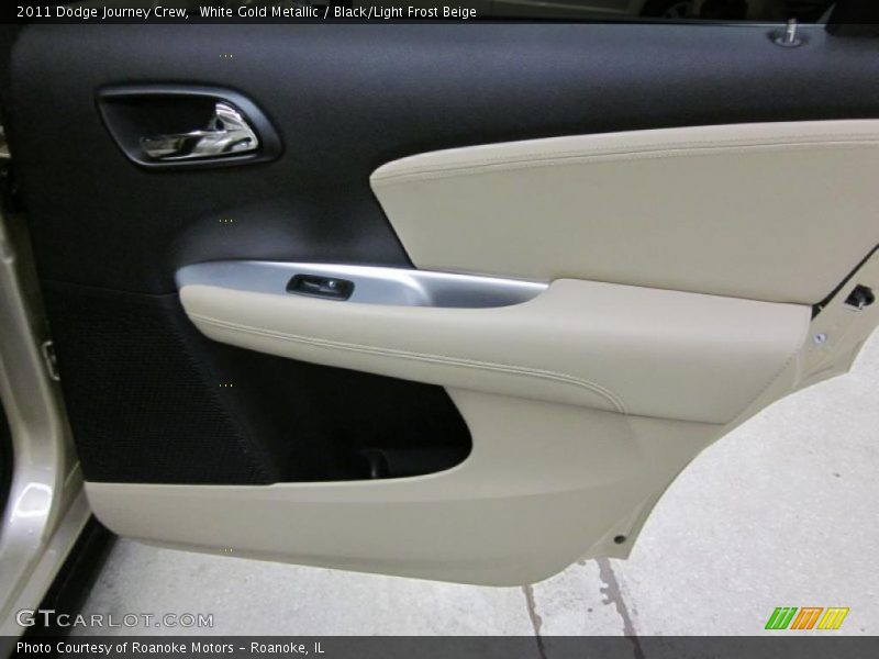 White Gold Metallic / Black/Light Frost Beige 2011 Dodge Journey Crew