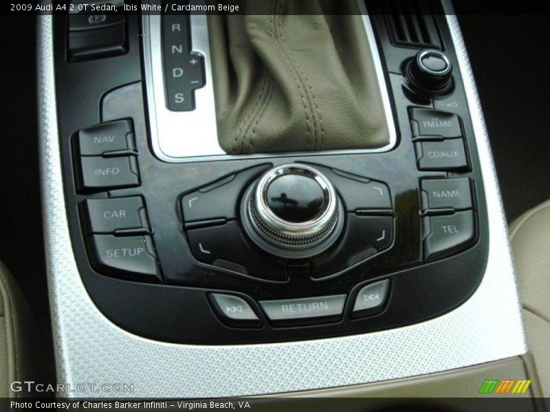 Controls of 2009 A4 2.0T Sedan