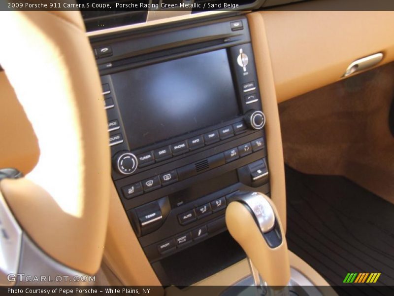 Porsche Racing Green Metallic / Sand Beige 2009 Porsche 911 Carrera S Coupe