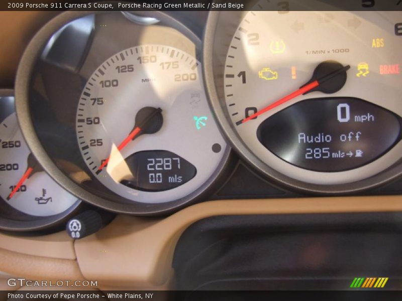 Porsche Racing Green Metallic / Sand Beige 2009 Porsche 911 Carrera S Coupe