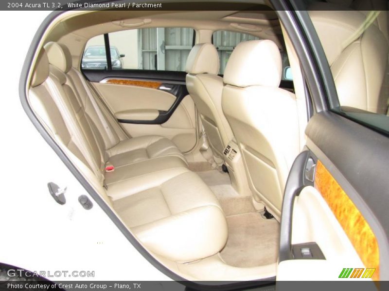 White Diamond Pearl / Parchment 2004 Acura TL 3.2