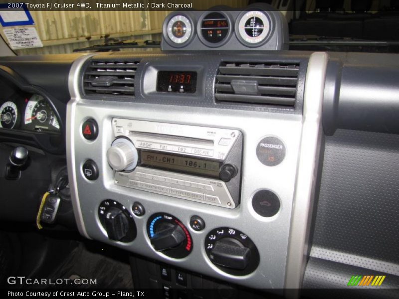 Titanium Metallic / Dark Charcoal 2007 Toyota FJ Cruiser 4WD