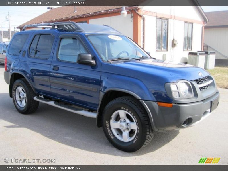 Just Blue / Charcoal 2004 Nissan Xterra XE 4x4