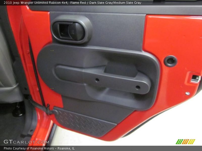 Door Panel of 2010 Wrangler Unlimited Rubicon 4x4