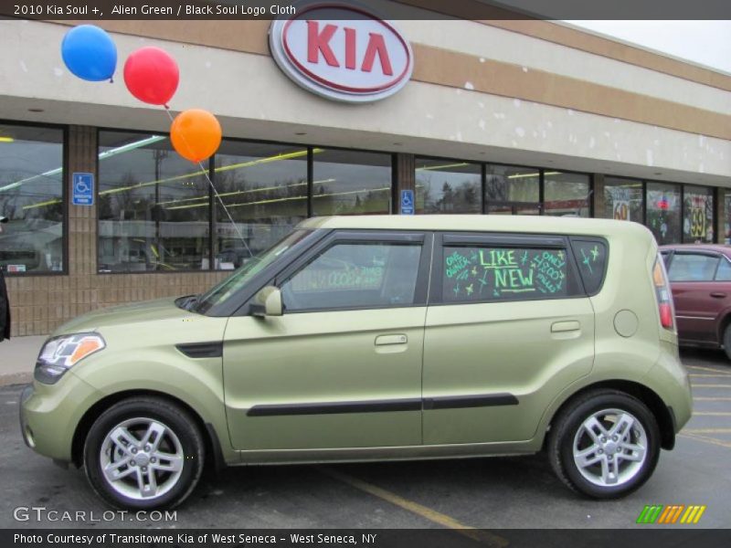 Alien Green / Black Soul Logo Cloth 2010 Kia Soul +
