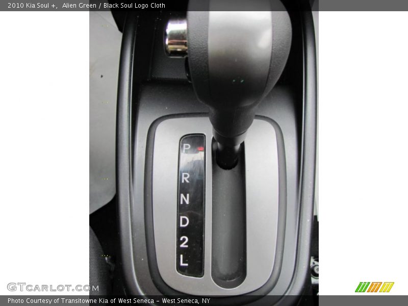 Alien Green / Black Soul Logo Cloth 2010 Kia Soul +