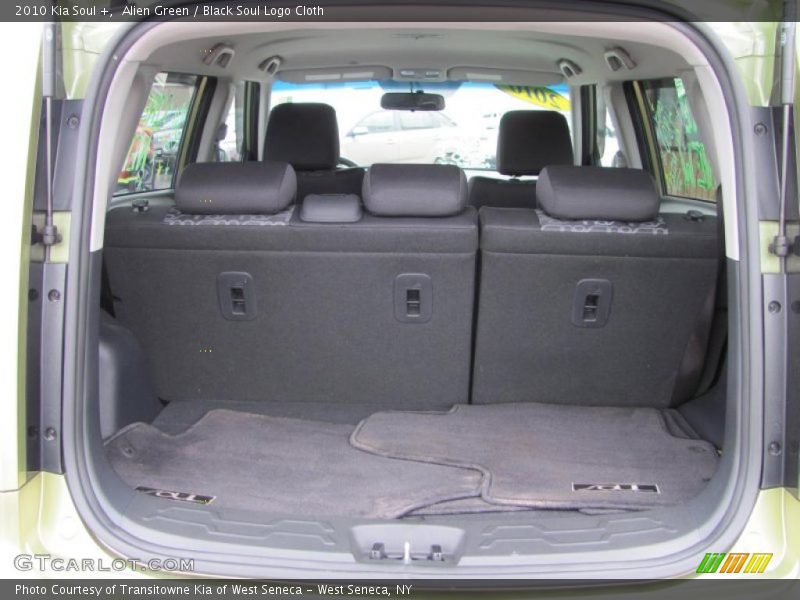 Alien Green / Black Soul Logo Cloth 2010 Kia Soul +