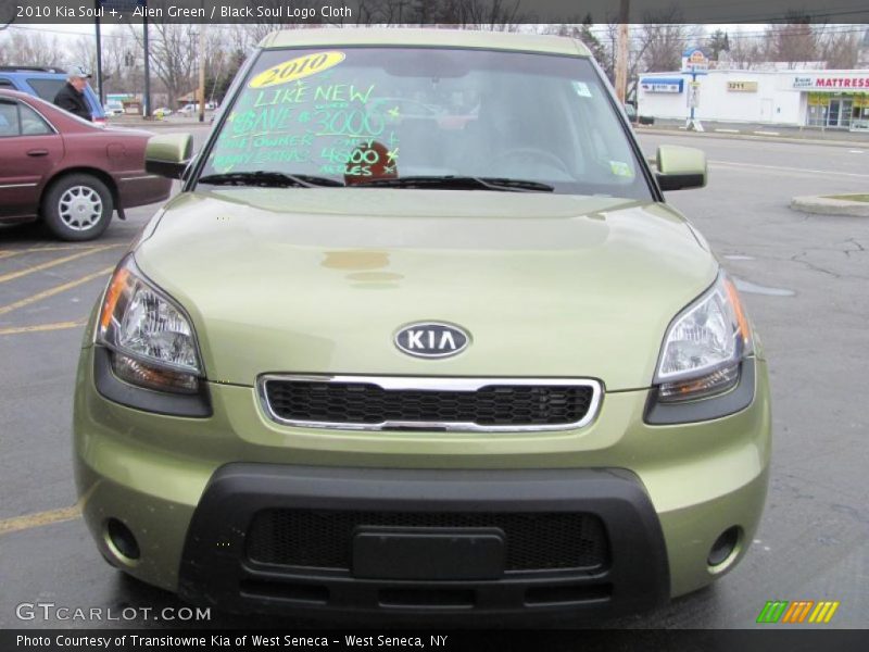 Alien Green / Black Soul Logo Cloth 2010 Kia Soul +