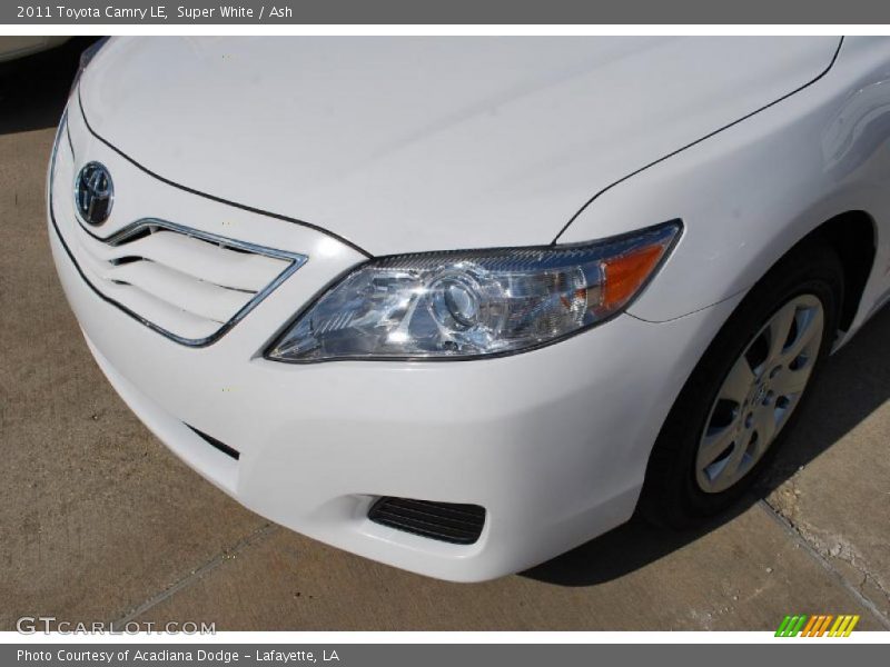 Super White / Ash 2011 Toyota Camry LE