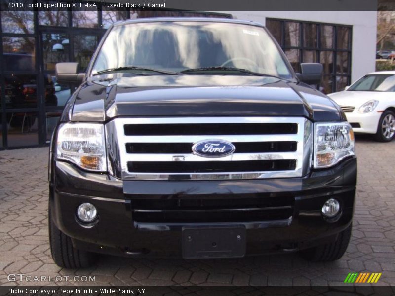 Tuxedo Black / Camel 2010 Ford Expedition XLT 4x4