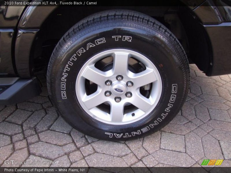  2010 Expedition XLT 4x4 Wheel