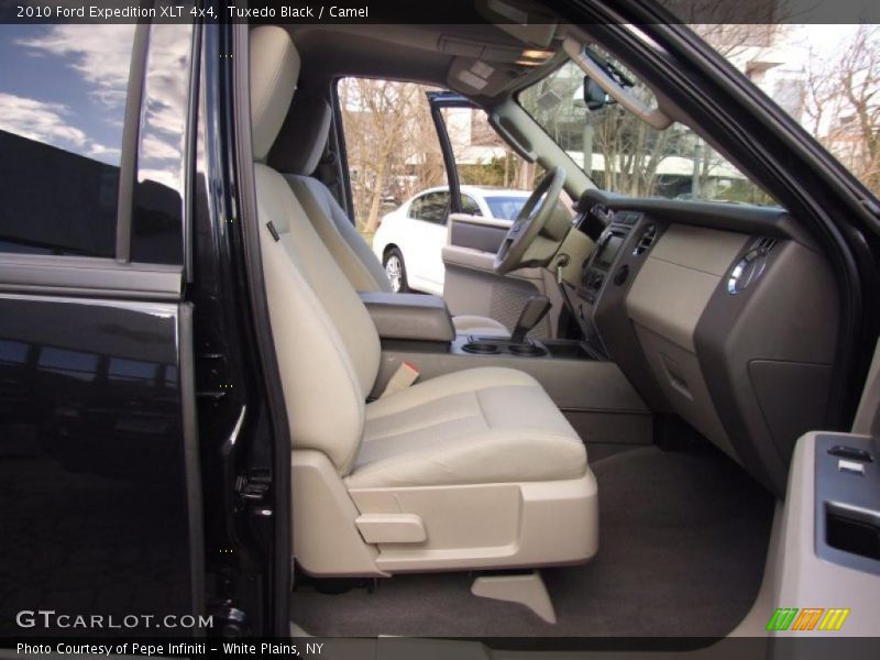  2010 Expedition XLT 4x4 Camel Interior