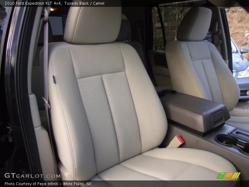  2010 Expedition XLT 4x4 Camel Interior