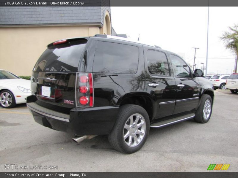Onyx Black / Ebony 2009 GMC Yukon Denali