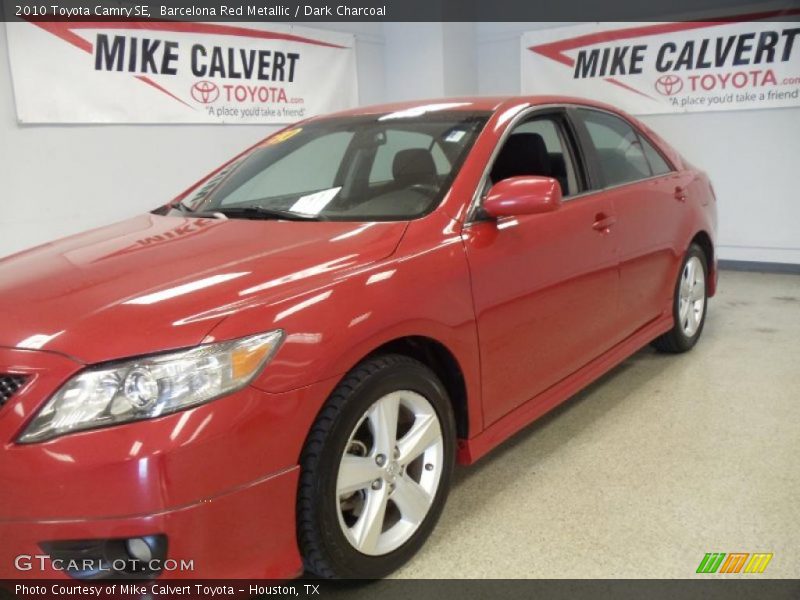 Barcelona Red Metallic / Dark Charcoal 2010 Toyota Camry SE