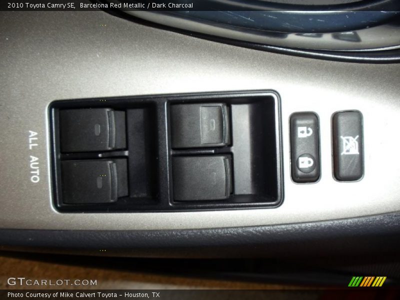 Barcelona Red Metallic / Dark Charcoal 2010 Toyota Camry SE
