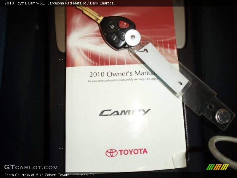 Barcelona Red Metallic / Dark Charcoal 2010 Toyota Camry SE