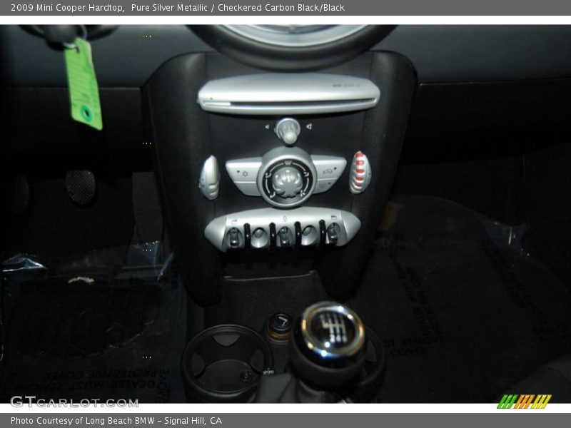 Pure Silver Metallic / Checkered Carbon Black/Black 2009 Mini Cooper Hardtop