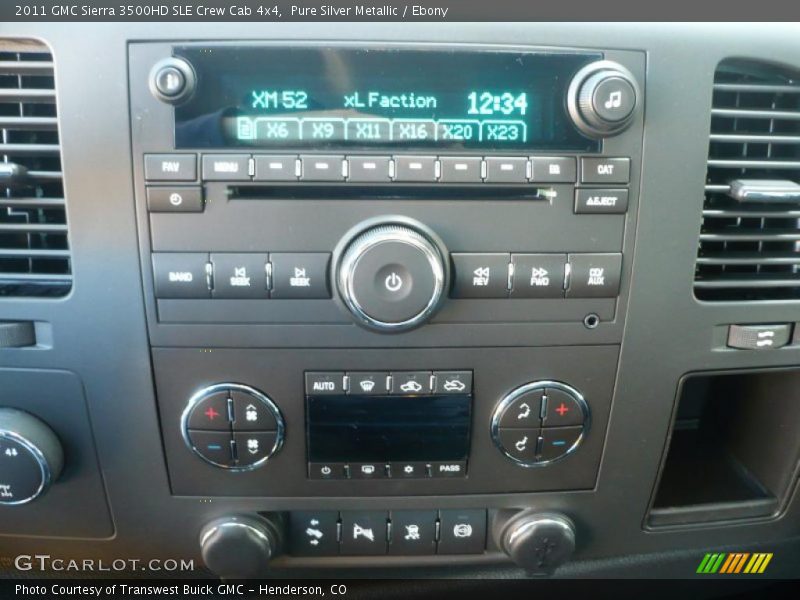 Pure Silver Metallic / Ebony 2011 GMC Sierra 3500HD SLE Crew Cab 4x4