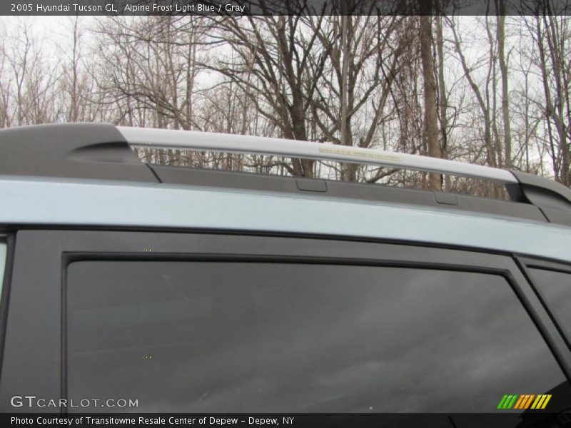 Alpine Frost Light Blue / Gray 2005 Hyundai Tucson GL