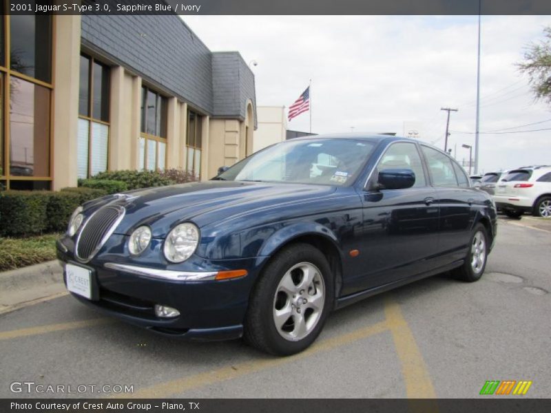 Front 3/4 View of 2001 S-Type 3.0