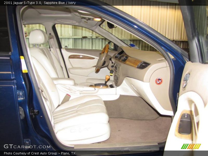  2001 S-Type 3.0 Ivory Interior