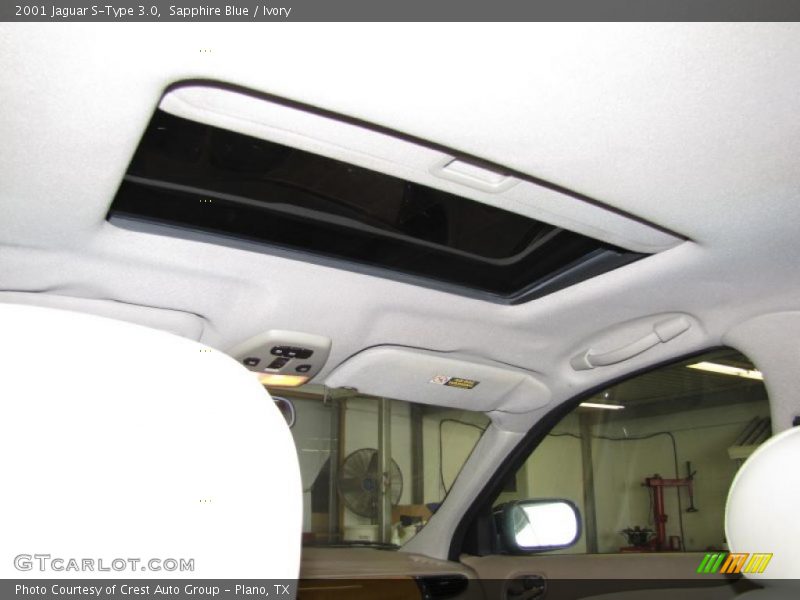 Sapphire Blue / Ivory 2001 Jaguar S-Type 3.0