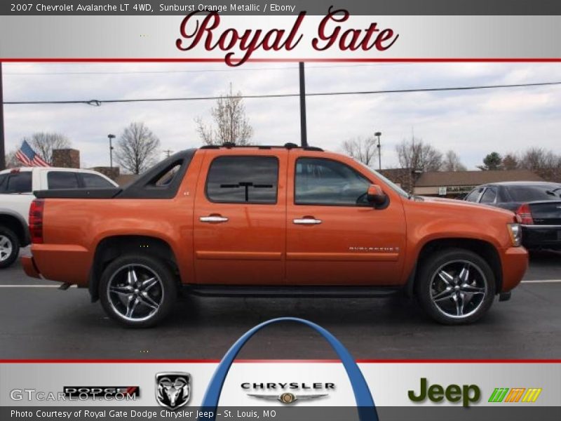 Sunburst Orange Metallic / Ebony 2007 Chevrolet Avalanche LT 4WD