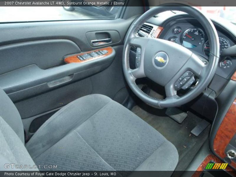  2007 Avalanche LT 4WD Steering Wheel