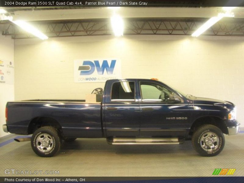 Patriot Blue Pearl / Dark Slate Gray 2004 Dodge Ram 3500 SLT Quad Cab 4x4