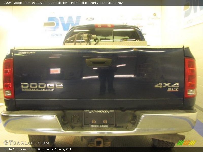 Patriot Blue Pearl / Dark Slate Gray 2004 Dodge Ram 3500 SLT Quad Cab 4x4